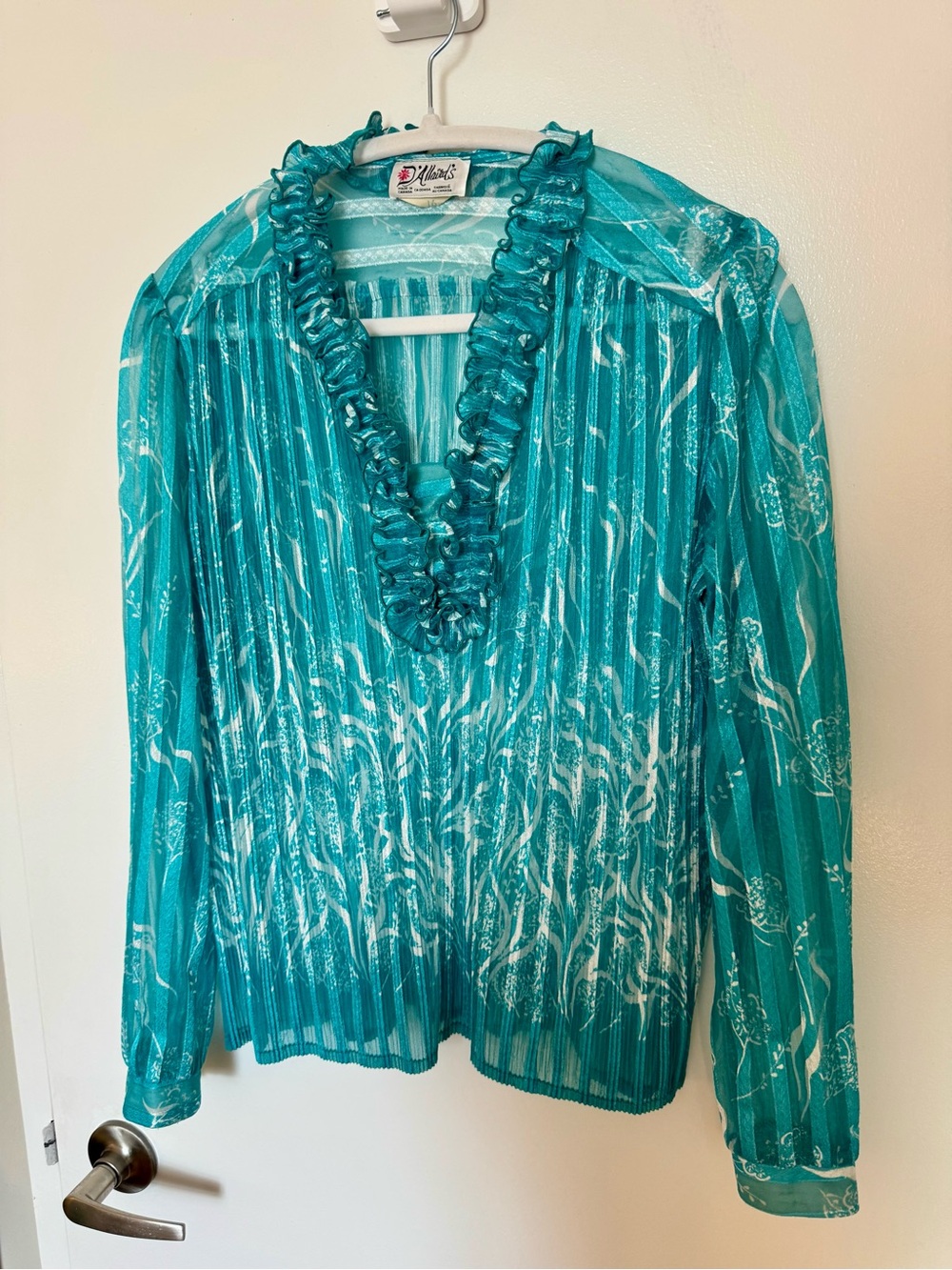 Vintage D’Allaird’s Teal Sheer Plissé Ruffle Blouse Size 16 Made in Canada